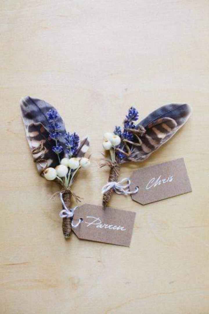Boutonniere con plumas - 3