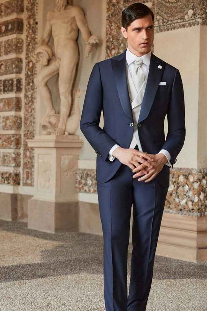 Algunos trajes de la colección Luigi Bianchi - 1