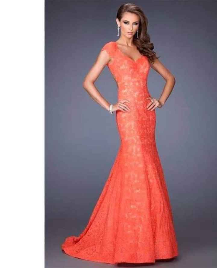 Damas de honor en color coral - 1