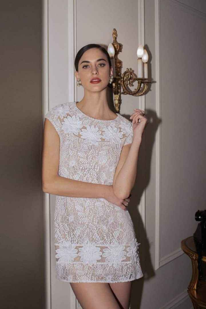 Algunos vestidos de la colección 2024 Flora - 4