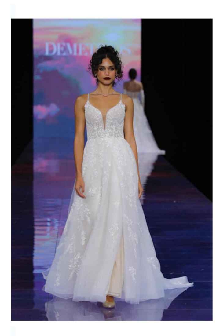 Vestidos colección Demetrios 2024 - 24