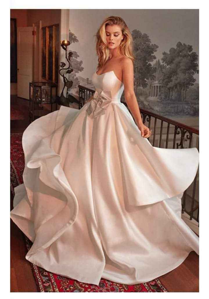 Vestidos para un look de reina - 7