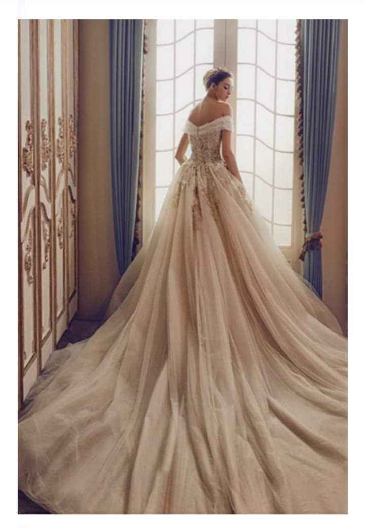 Vestidos para un look de reina - 9