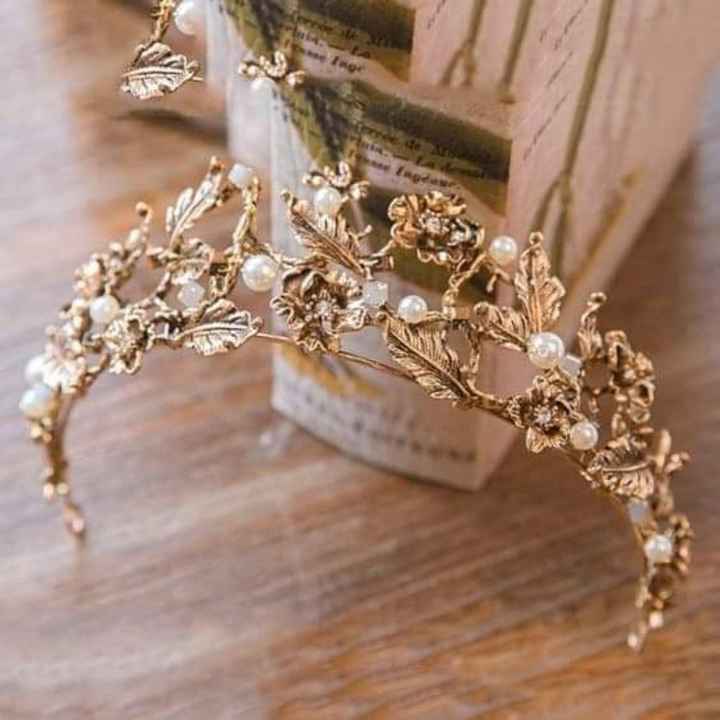 Diademas y tiaras con flores metálicas - 2