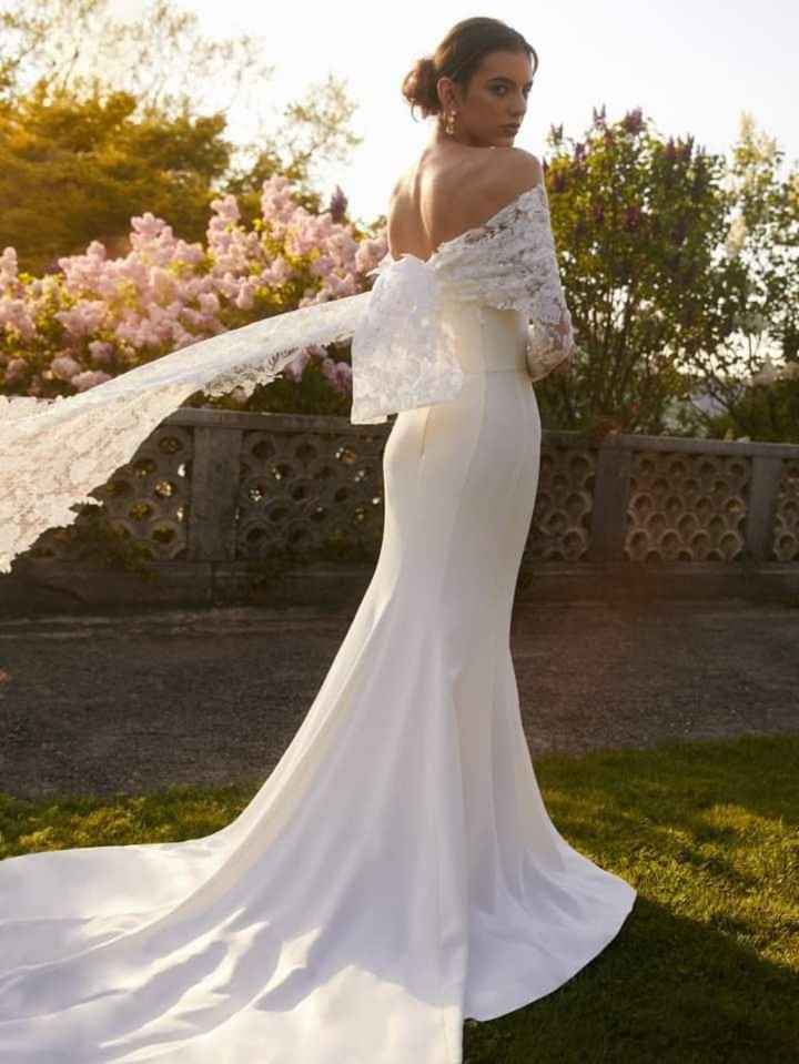 Algunos vestidos de la colección 2024 primavera -verano Oscar de la Renta - 2