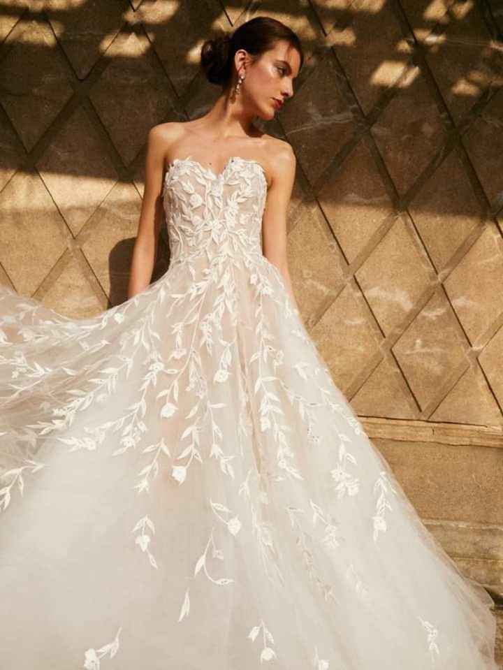 Algunos vestidos de la colección 2024 primavera -verano Oscar de la Renta - 4