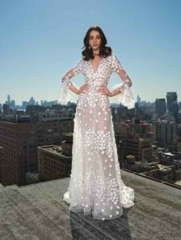 Algunos vestidos de la colección primavera -verano 2024 Naeem Khan - 2