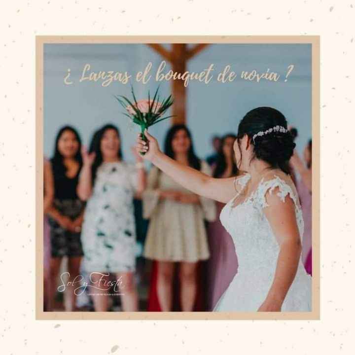 Tradiciones: el lanzamiento del ramo💐 - 1