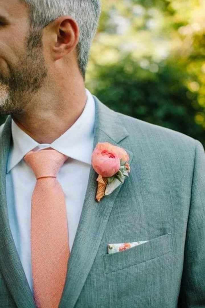 Boutonniere en color coral - 2