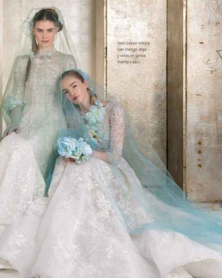 Vestidos colección primavera -verano 2024 Reem Acra - 1