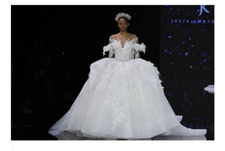 Vestidos colección 2024 Julia Kontogruni - 5