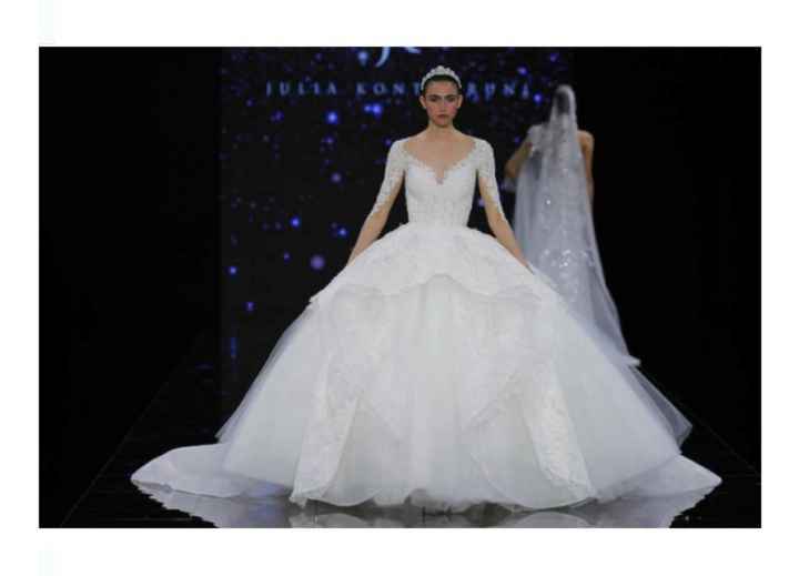 Vestidos colección 2024 Julia Kontogruni - 13