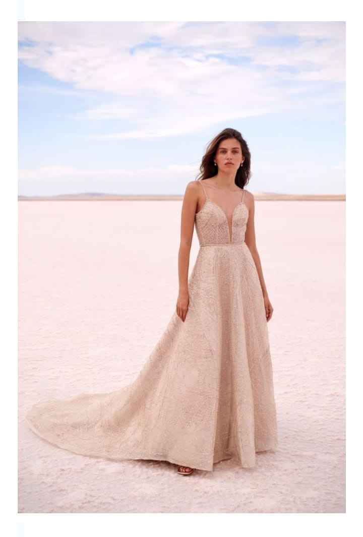 Vestidos colección otoño-invierno 2023 One by Jeune Bridal - 1