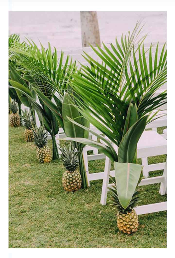 Pasillos decorados con hojas de palma - 12