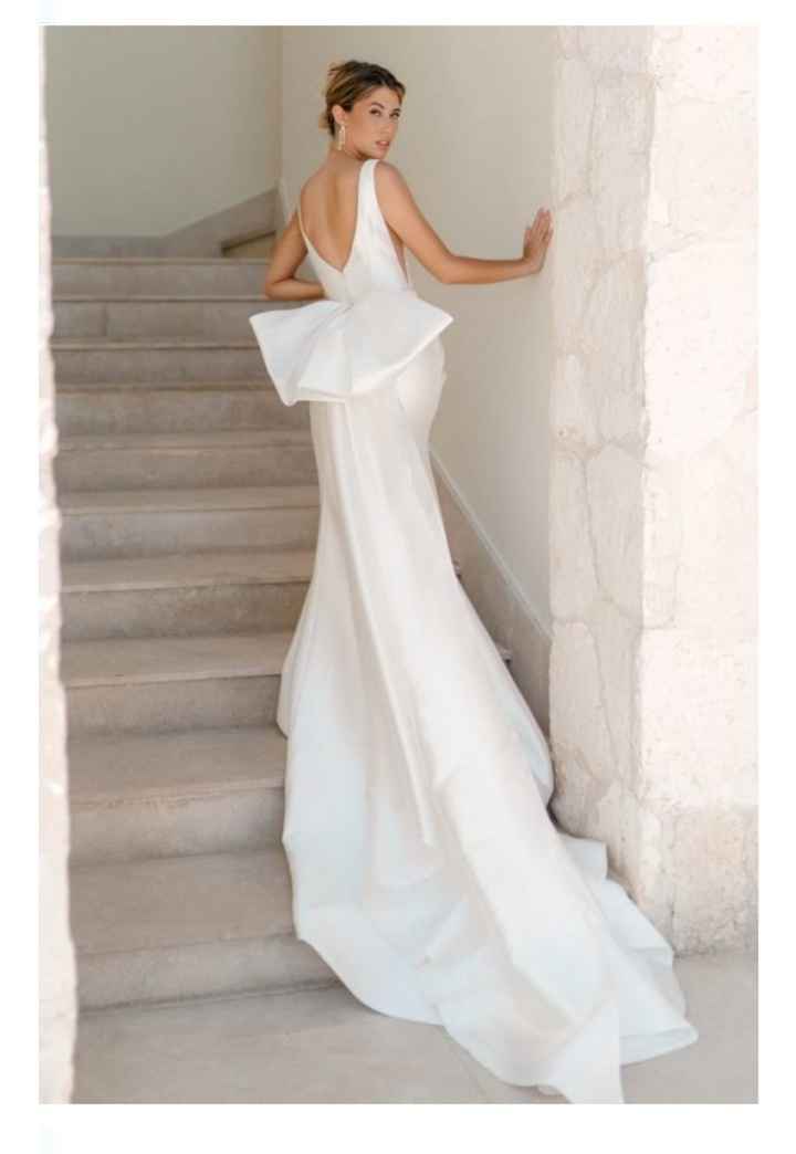 Vestidos colección otoño-invierno 2023 Keep me in your glow by Wtoo - 7
