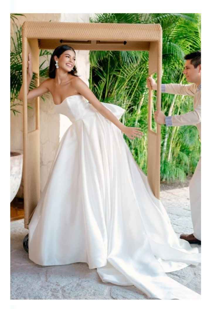 Vestidos colección otoño-invierno 2023 Keep me in your glow by Wtoo - 9