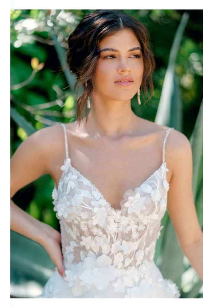 Vestidos colección otoño-invierno 2023 Keep me in your glow by Wtoo - 12