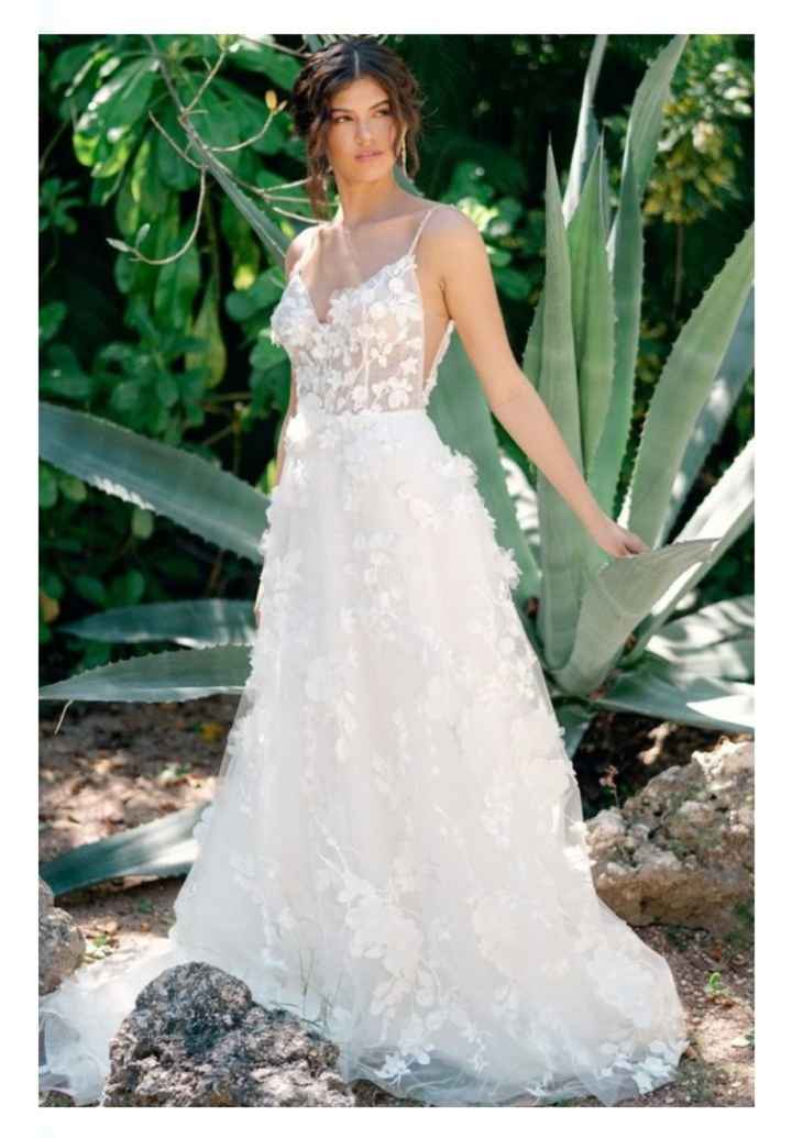 Vestidos colección otoño-invierno 2023 Keep me in your glow by Wtoo - 17
