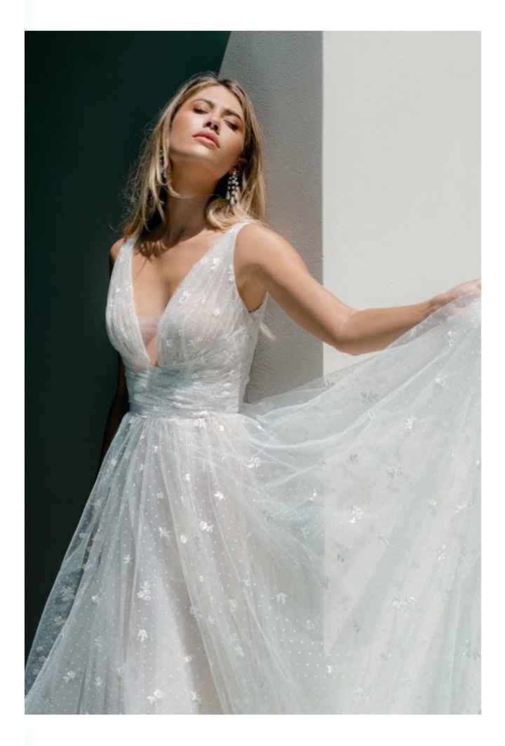 Vestidos colección otoño-invierno 2023 Keep me in your glow by Wtoo - 25