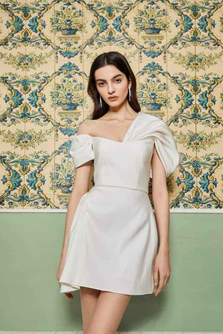 Algunos vestidos de la colección primavera -verano 2024 Markarian - 2