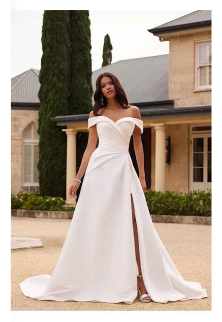 Vestidos colección otoño-invierno 2023 Sophia Tolli - 10