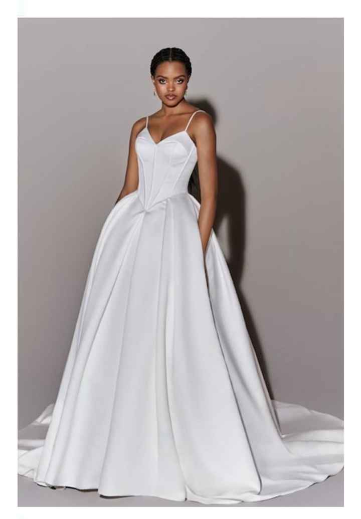 Vestidos colección primavera -verano 2024 Justin Alexander - 20