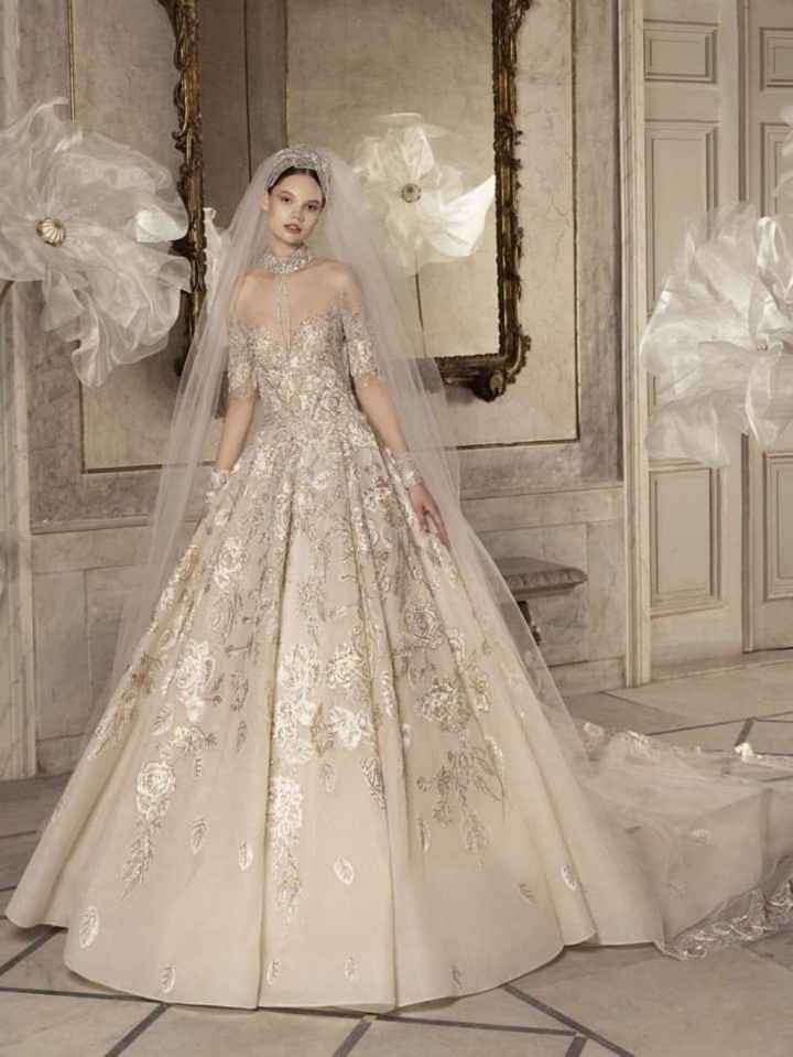 Algunos vestidos de la colección primavera -verano 2024 Wildlife Gems by Tony Ward - 4