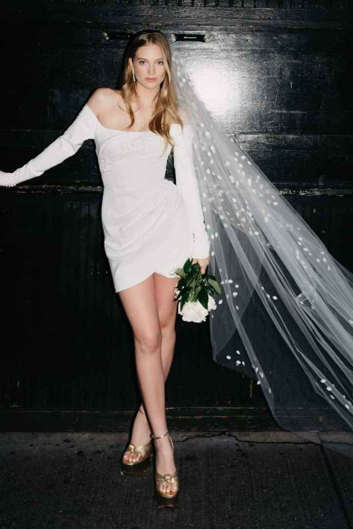 Algunos vestidos de la colección 2023 Primerose Garden by Watters - 1