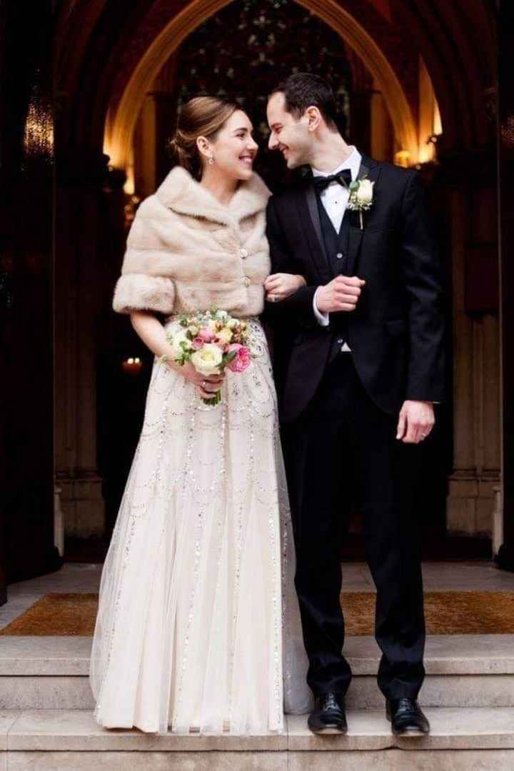 Invierno:estolas en tu look de novia ❄️❄️❄️ - 5