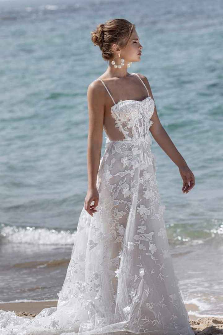 Algunos vestidos de la colección otoño-invierno 2024 Via Mare by Yaniv Persy - 3