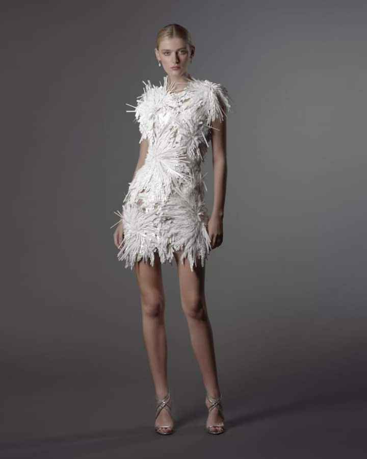 Algunos vestidos de la colección otoño-invierno 2024 by Naeem Khan - 4