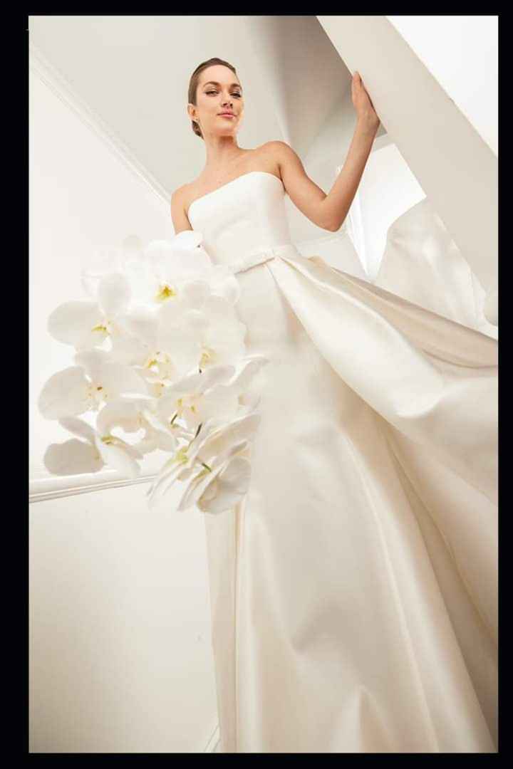 Algunos vestidos de la colección otoño-invierno 2024 Legends by Romona Keveza - 1