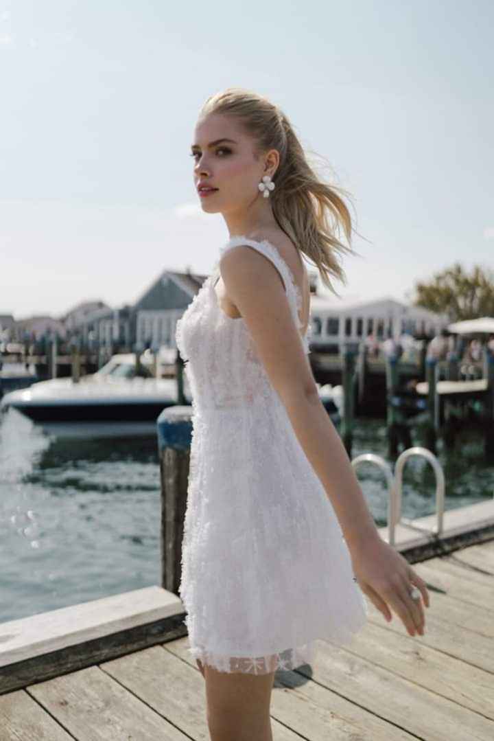 Algunos vestidos de la colección otoño-invierno 2024 Anne Barge - 1