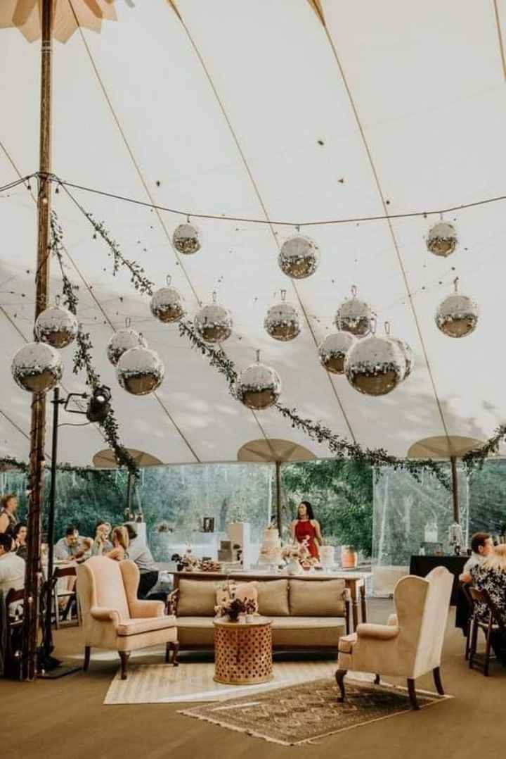 Decoración con bolas disco - 4