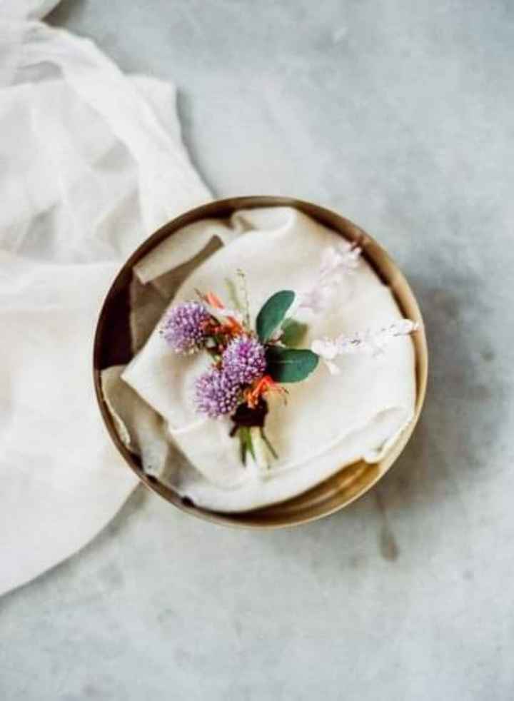 Primavera: boutonniere - 2