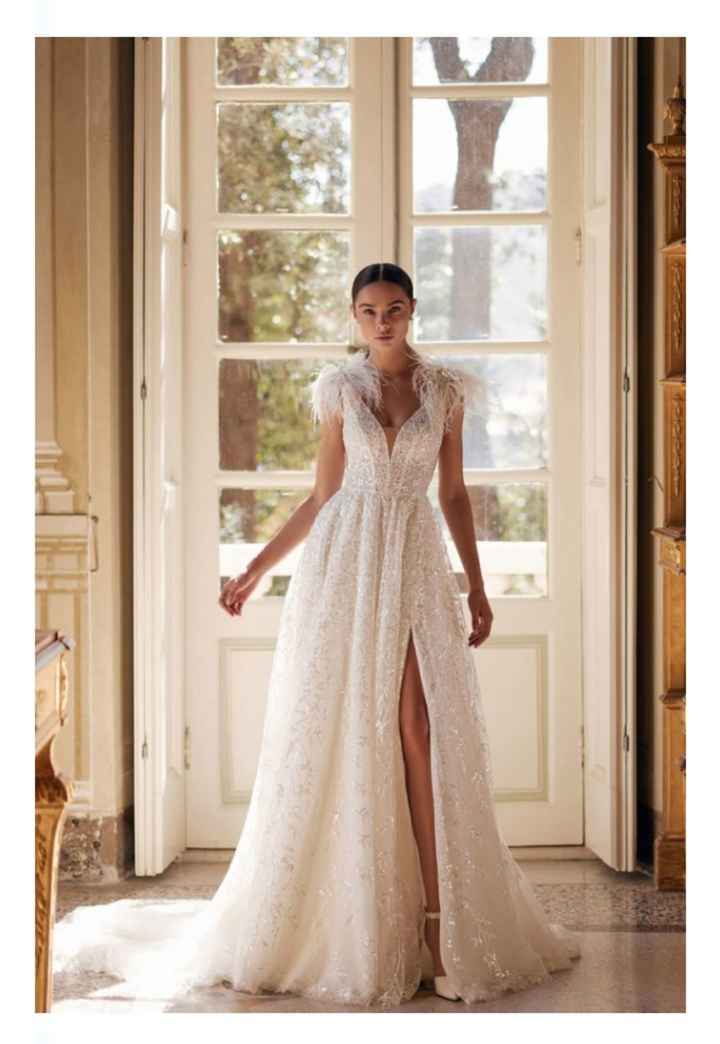 Vestidos colección otoño-invierno 2024 Happily Ever After by Katy Corso - 16