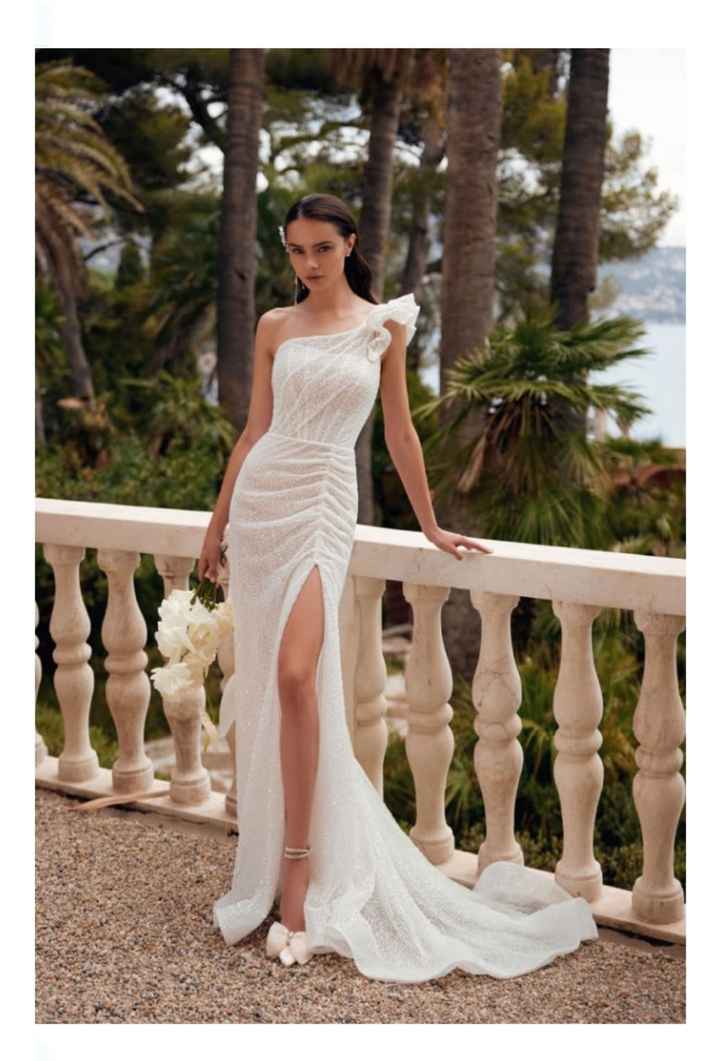 Vestidos colección otoño-invierno 2024 Happily Ever After by Katy Corso - 31