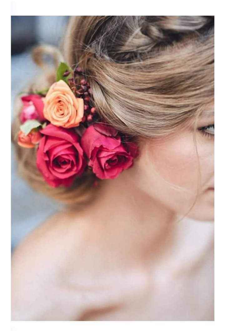 Peinados con flores naturales 🌺🌹🌸🌷🌻 - 5