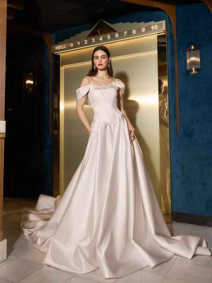 Algunos vestidos de la colección primavera 2026 Don't tell by Galia Lahav - 3