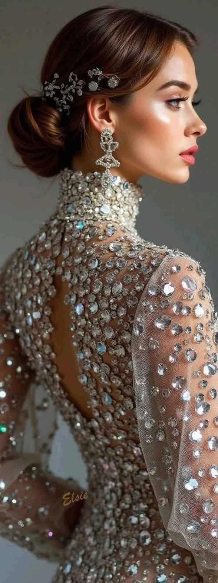 Detalles únicos como parte fundamental en tu vestido - 1