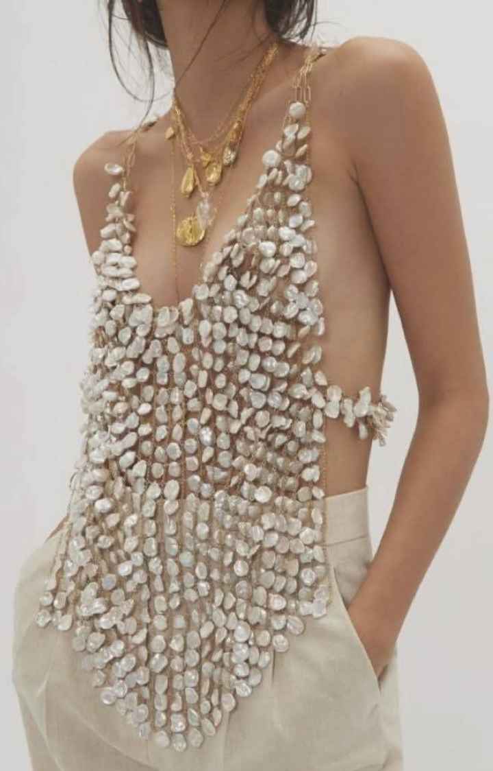 Detalles únicos como parte fundamental en tu vestido - 3