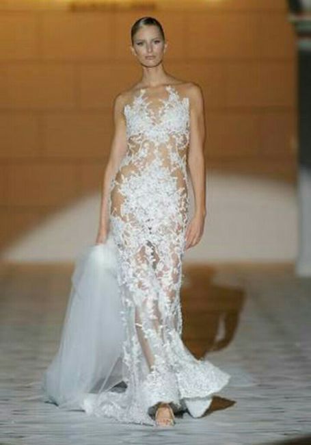 Vestidos de novia con encaje y transparencias - 9