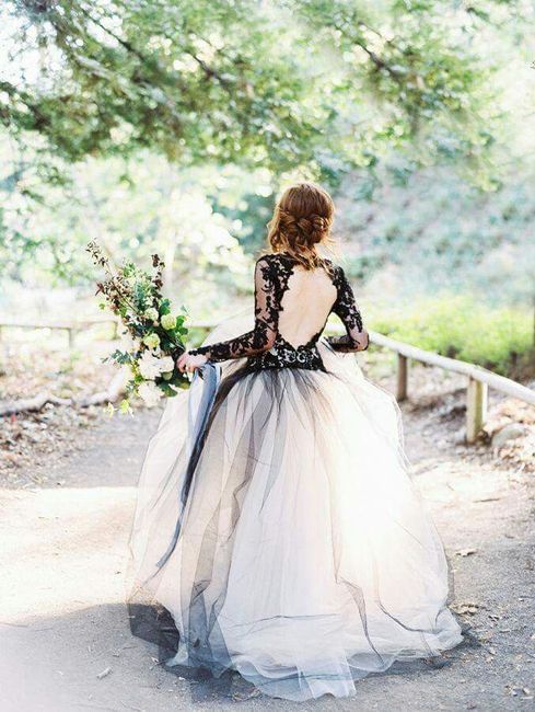 Vestidos de novia en color negro - 10