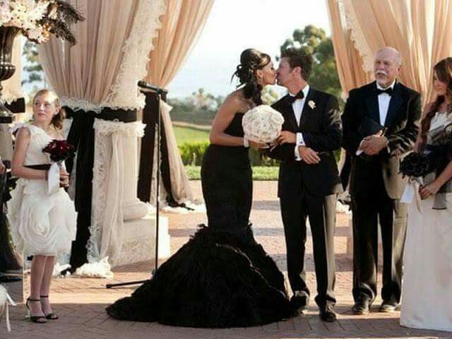 Vestidos de novia en color negro - 11