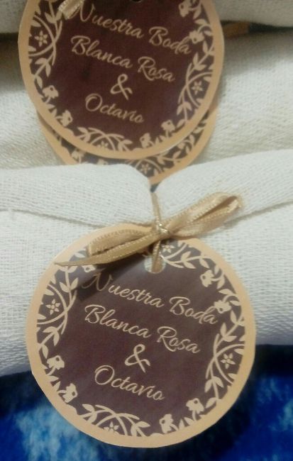 Combinacion de color café y beige - 1