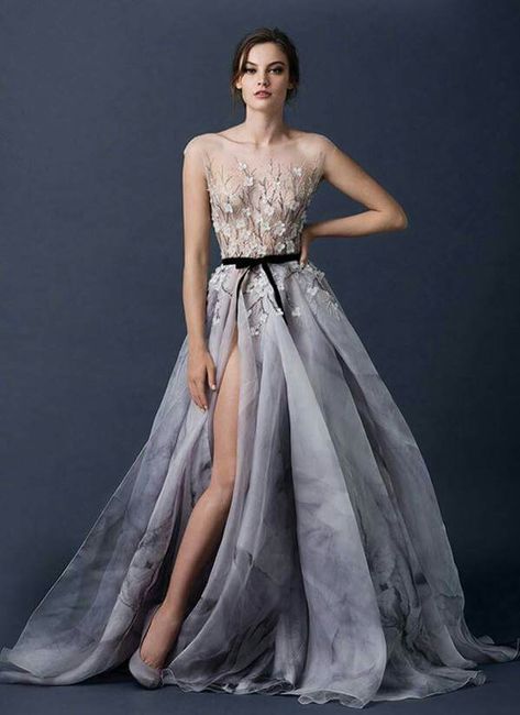 Vestidos con abertura en la pierna - 5