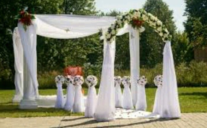 Decoración de altares con cortinas - 12