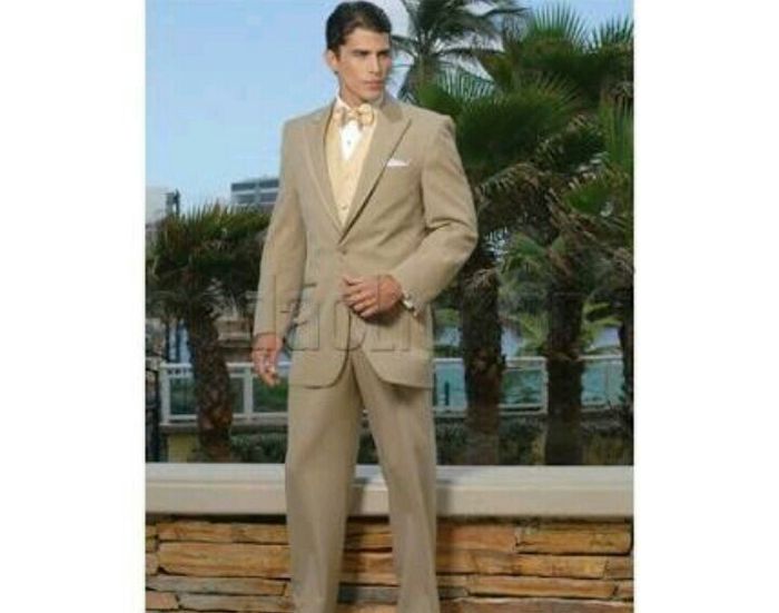 Trajes de novio en color café - 14