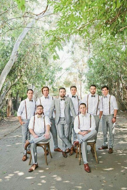 Trajes de novio en color gris 5