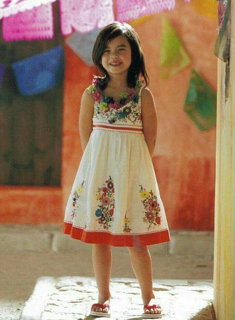 Vestidos muy mexicanos para damitas y damas de honor - 24